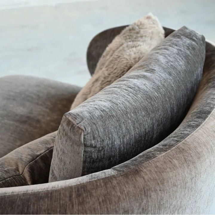 Voltaire Lounge Chair