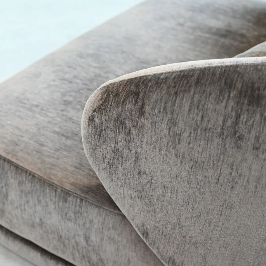 Voltaire Lounge Chair