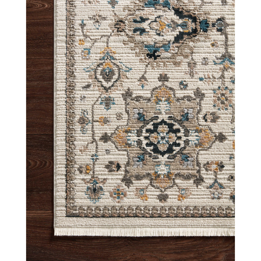 Loloi Leigh Ivory / Taupe 5'-3" x 7'-6" Area Rug