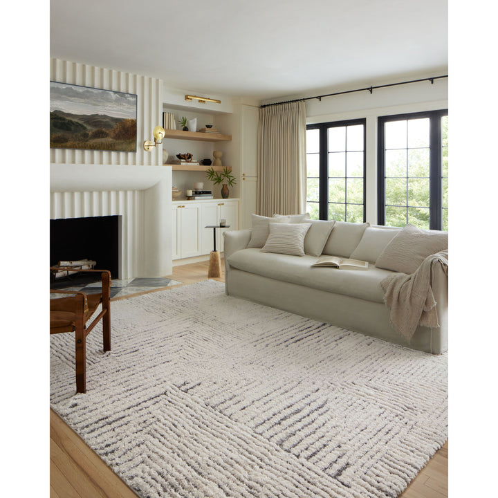 Loloi Levitt Shag Ivory / Grey 2'-7" x 12'-0" Runner Rug