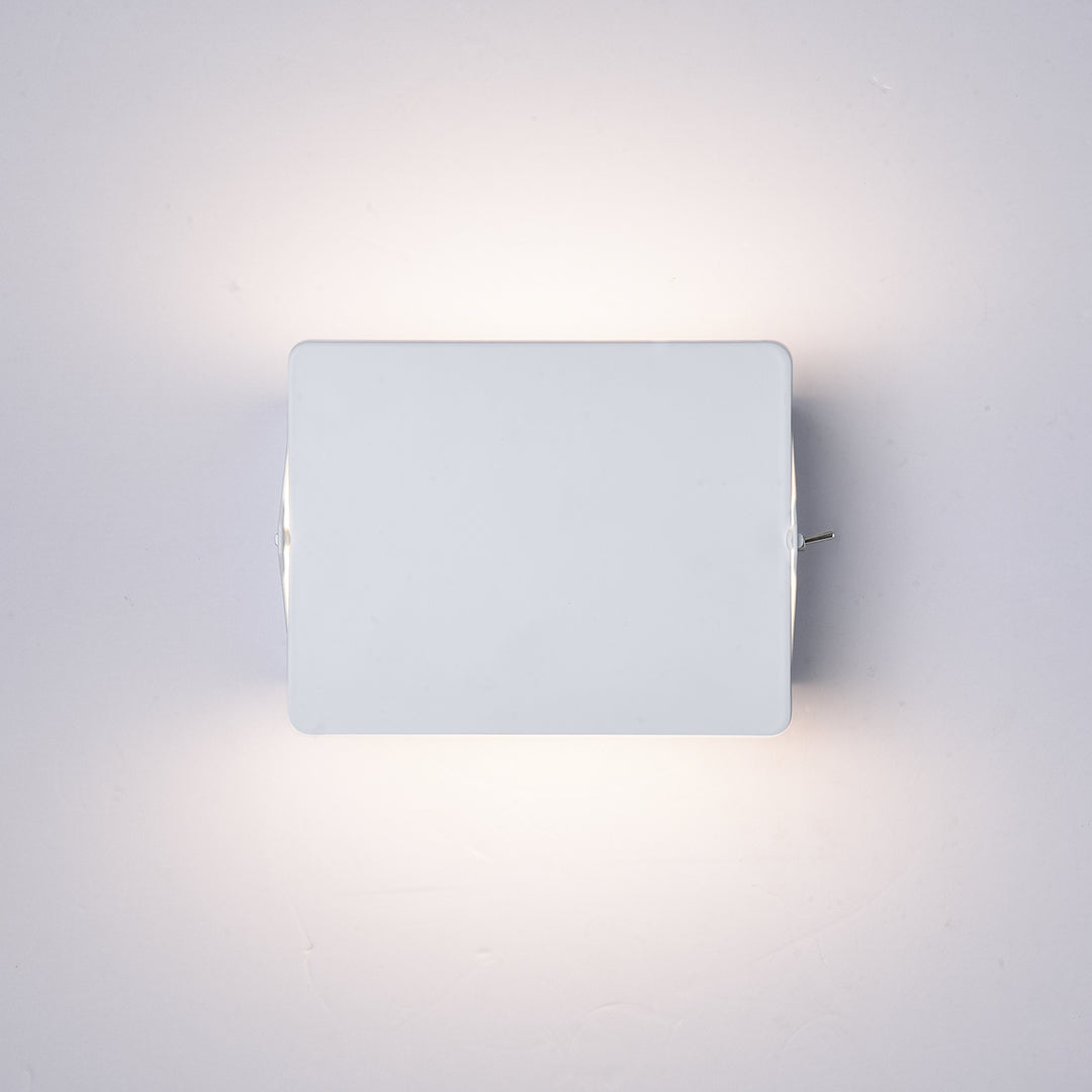 Perriand Elin Wall Sconce