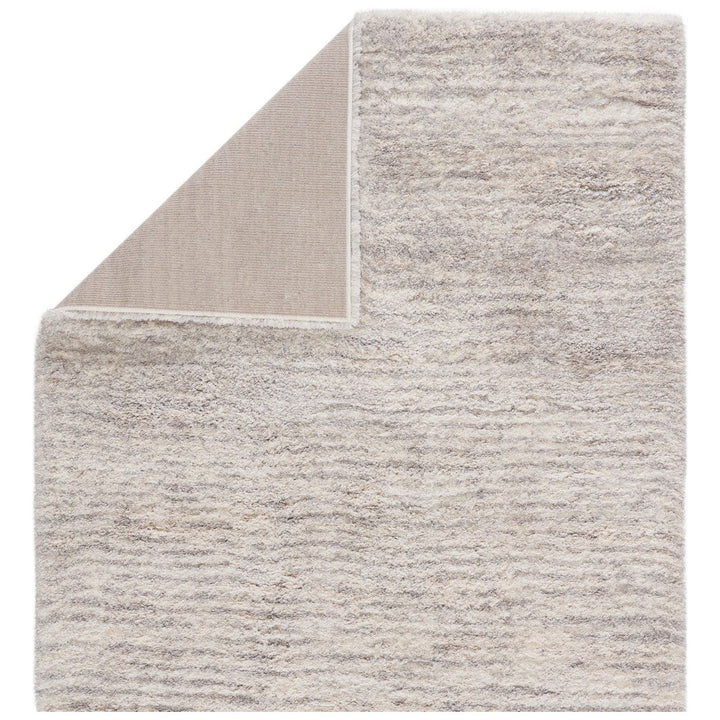 Jaipur Living Staves Striped Light Gray/ Cream Area Rug (5'3"X7'7")