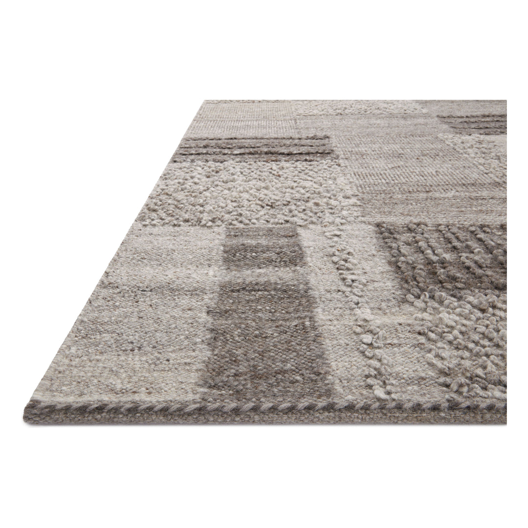 Loloi Manfred Charcoal / Dove 4'-0" x 6'-0" Accent Rug