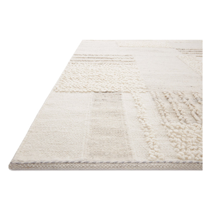 Loloi Manfred Ivory / Pebble 18" x 18"Sample Rug