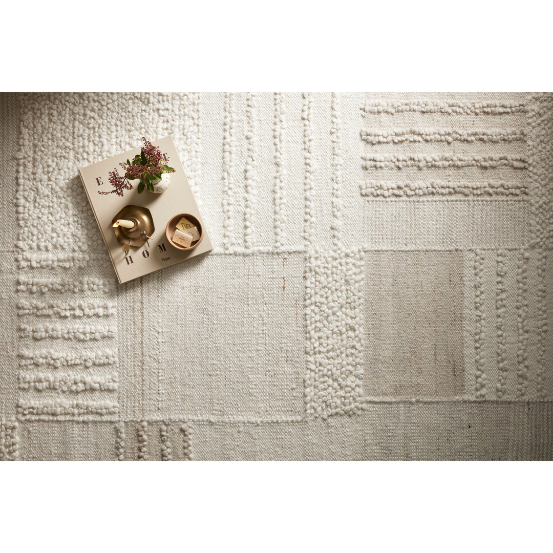 Loloi Manfred Ivory / Pebble 8'-6" x 11'-6" Area Rug