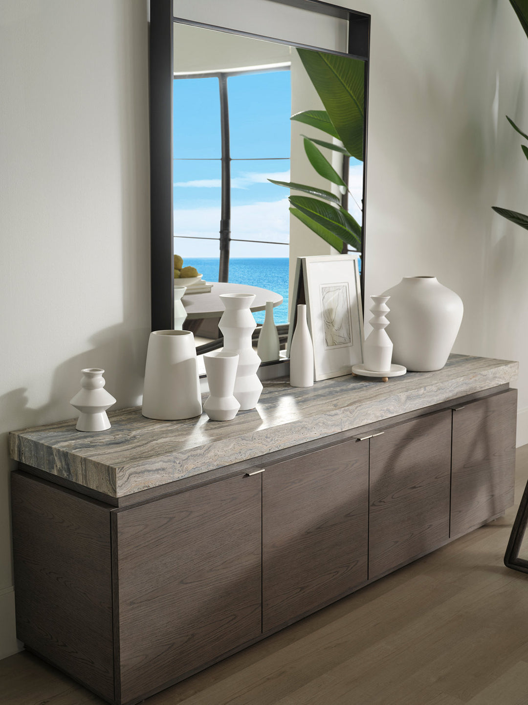Isola Credenza