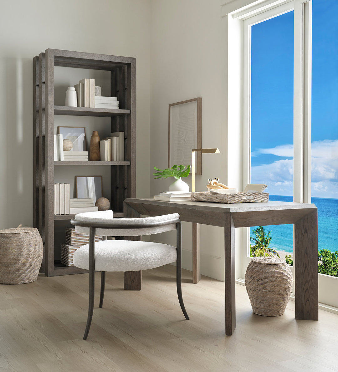 Amalfi Desk