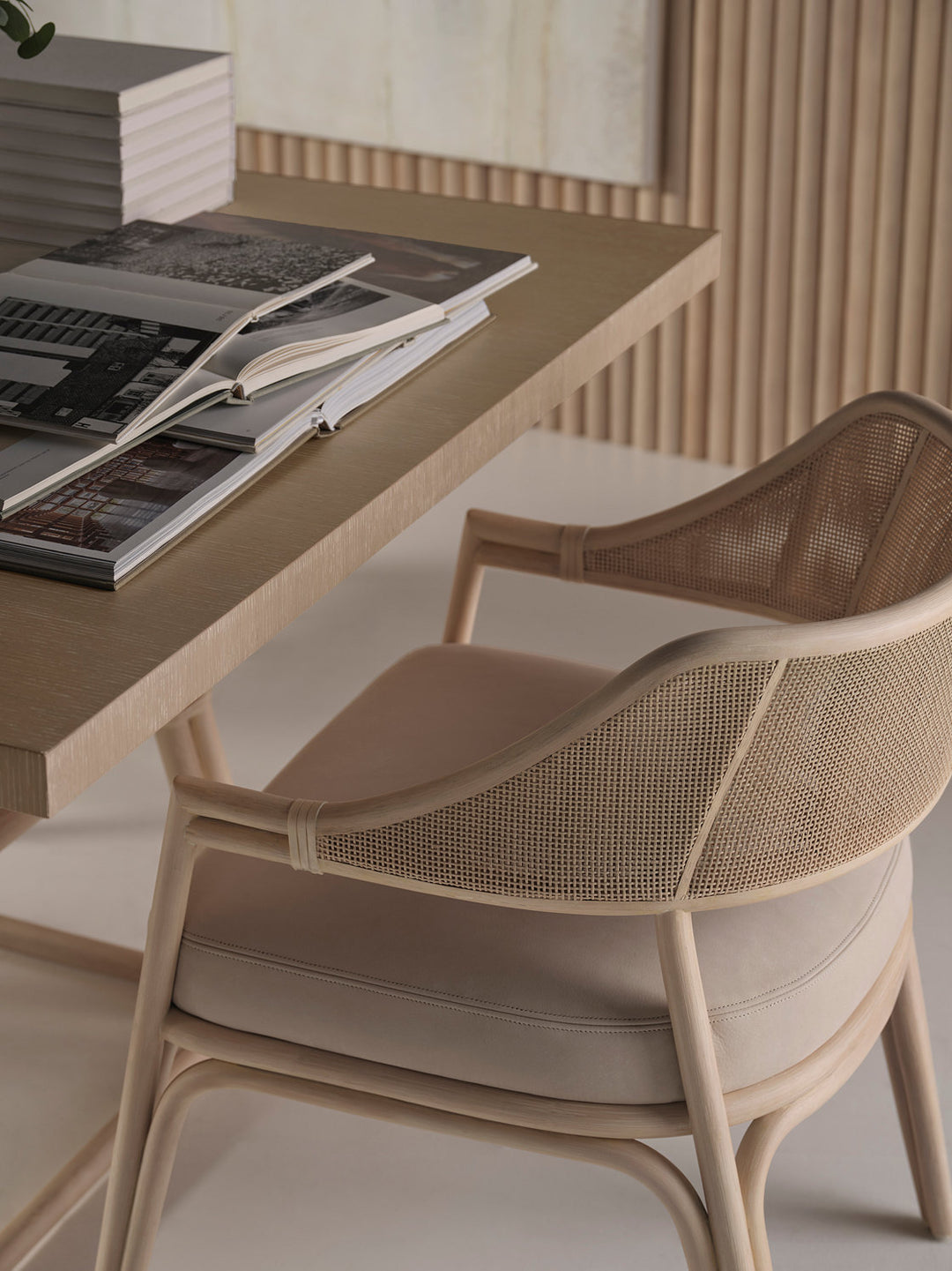 Cinch Dining Table