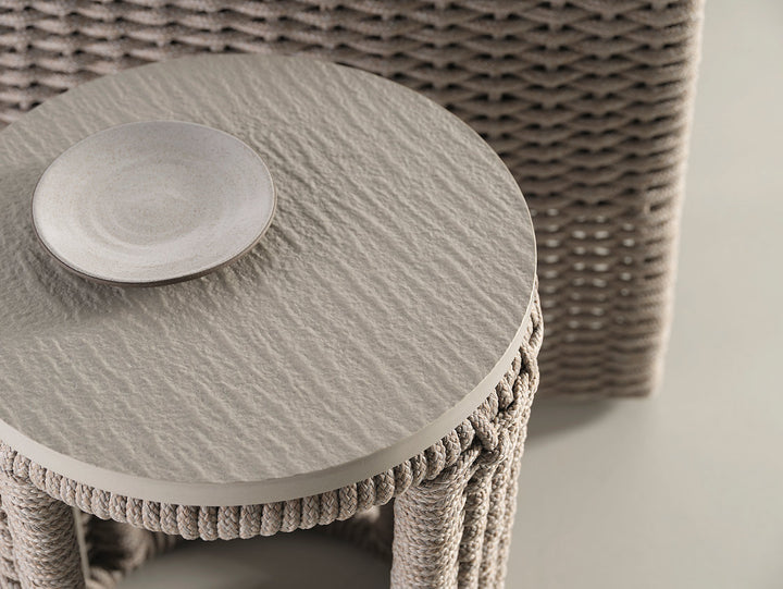 Cuerda Spot Table