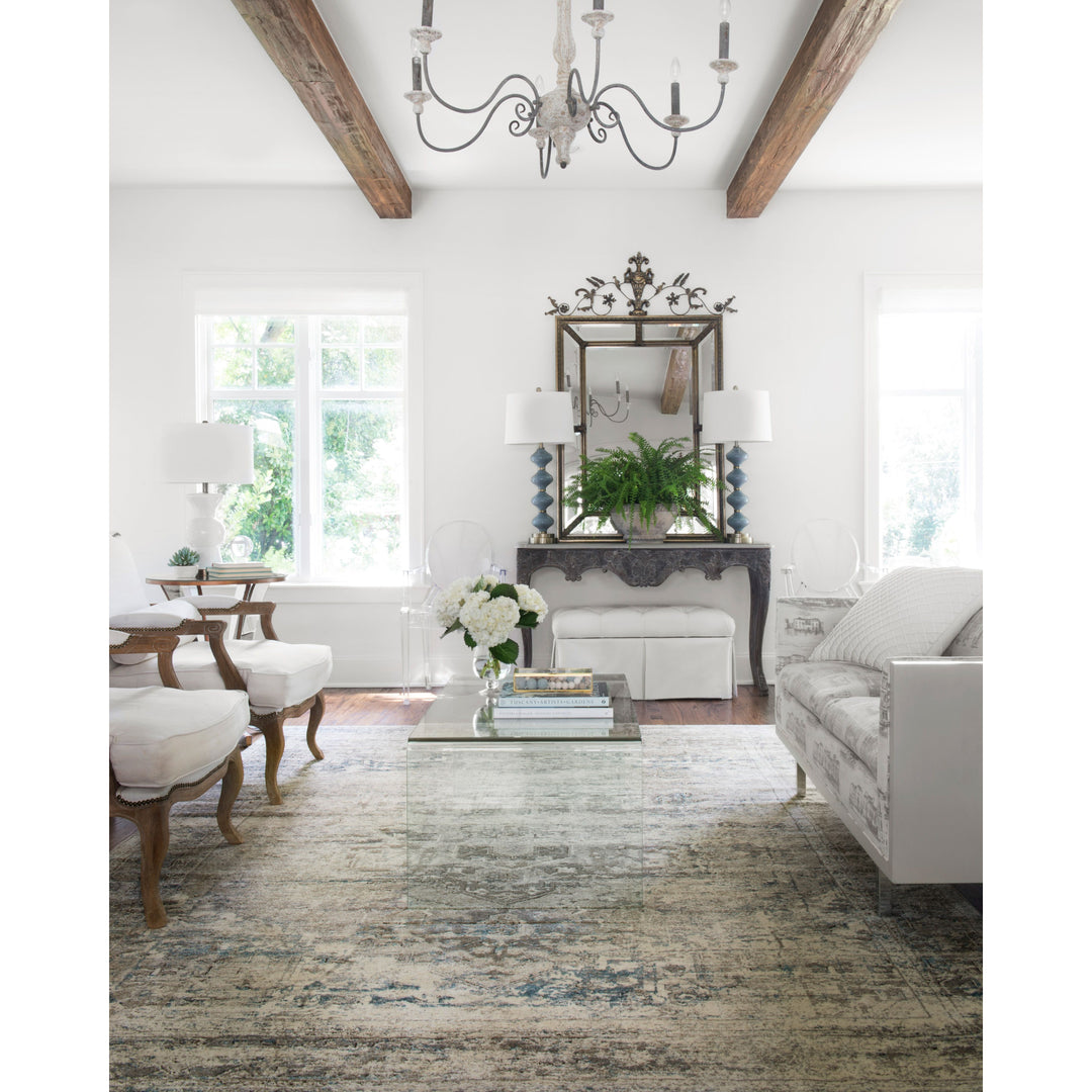 Loloi Millennium Taupe / Ivory 2'-7" x 4' Accent Rug