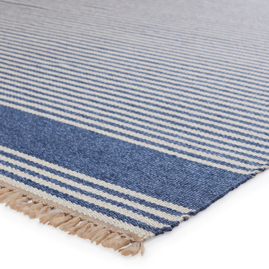 Vibe by Jaipur Living Strand Indoor/ Outdoor Striped Blue/ Beige Area Rug (7'6"X9'6")