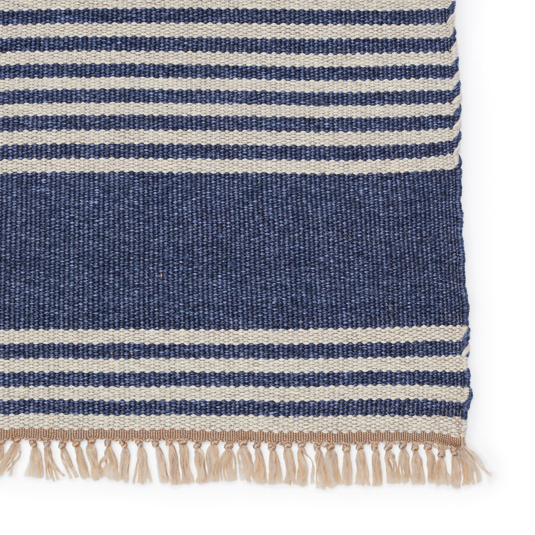 Vibe by Jaipur Living Strand Indoor/ Outdoor Striped Blue/ Beige Area Rug (7'6"X9'6")