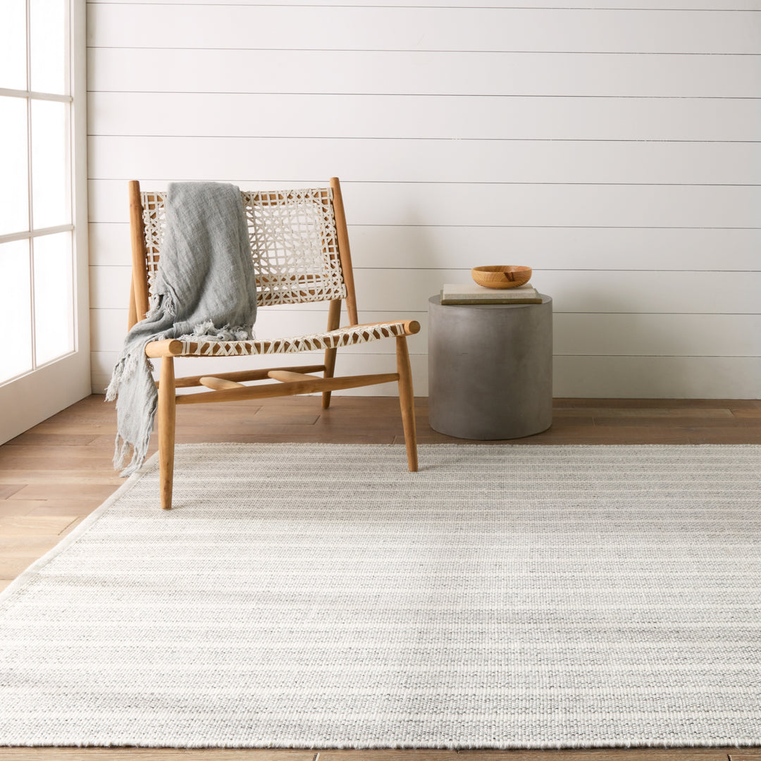 Jaipur Living Elis Indoor/ Outdoor Striped Light Gray/ Ivory Area Rug (2'X3')