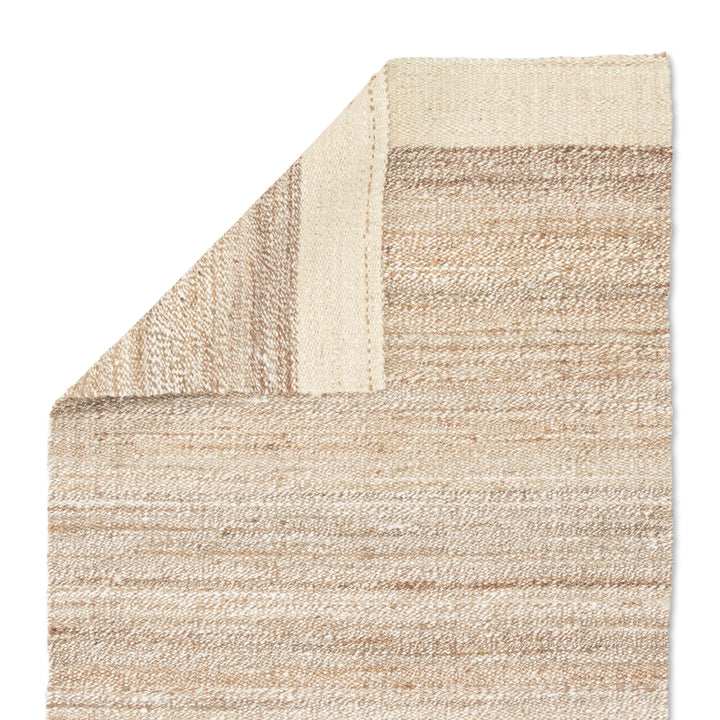 Jaipur Living Mallow Natural Bordered White/ Tan Area Rug (5'X8')