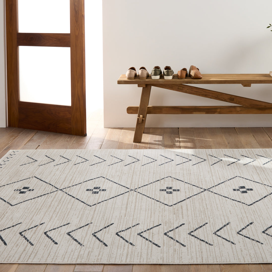 Vibe by Jaipur Living Taos Tribal Cream/ Dark Slate Area Rug (5'3"X7')