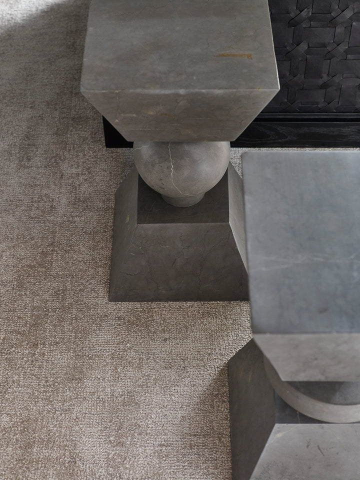 Haylan Spot Table