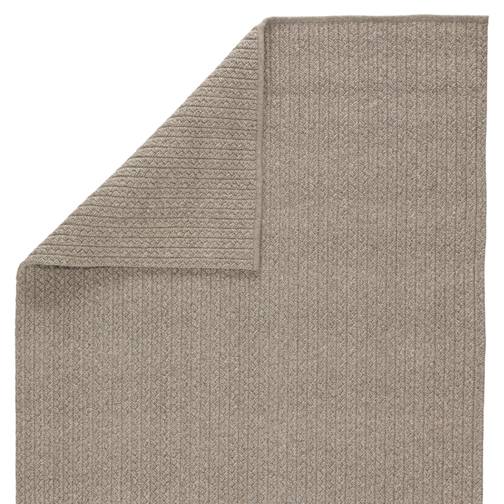 Jaipur Living Iver Indoor/ Outdoor Solid Gray Area Rug (5'X8')