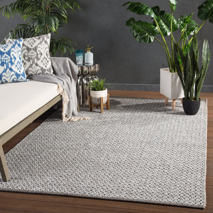 Jaipur Living Foster Indoor/ Outdoor Trellis Gray/ White Area Rug (10'X14')