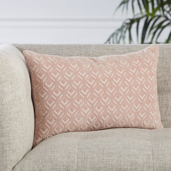 Jaipur Living Colinet Trellis Blush/ Silver Poly Fill Pillow (13"X21" Lumbar)