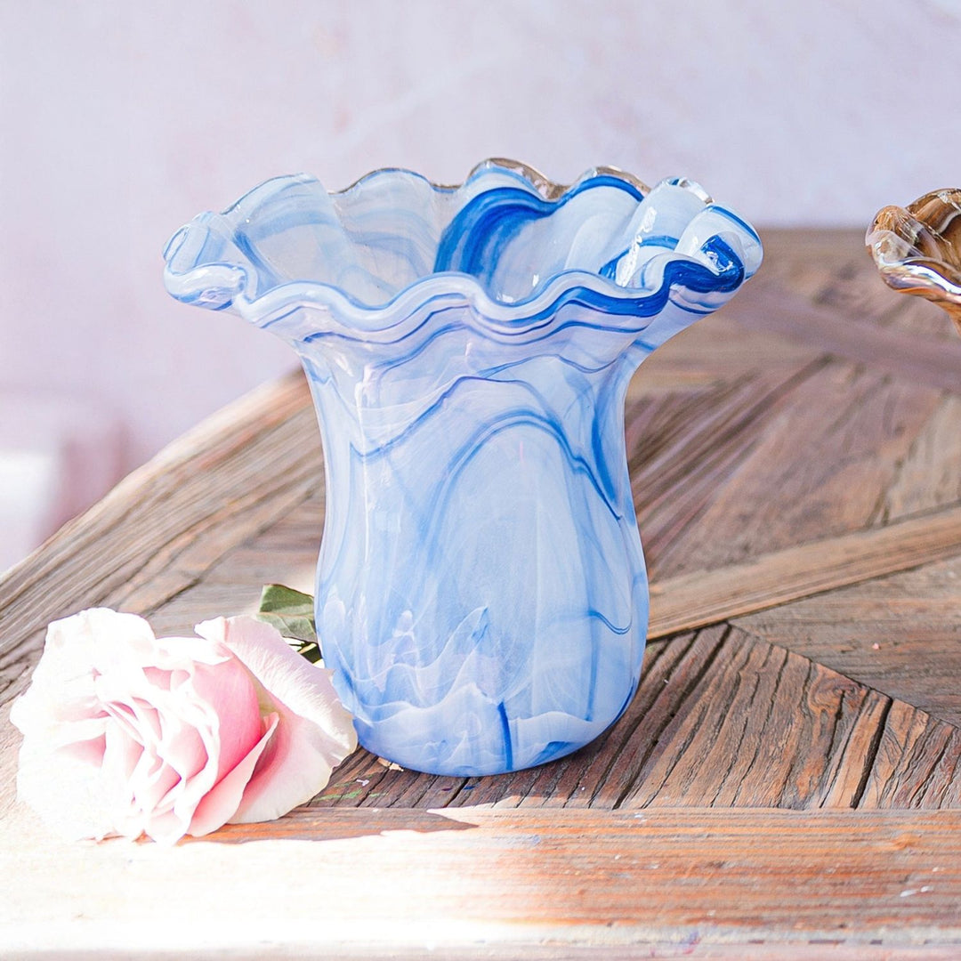 Onda Glass Tulip Vase