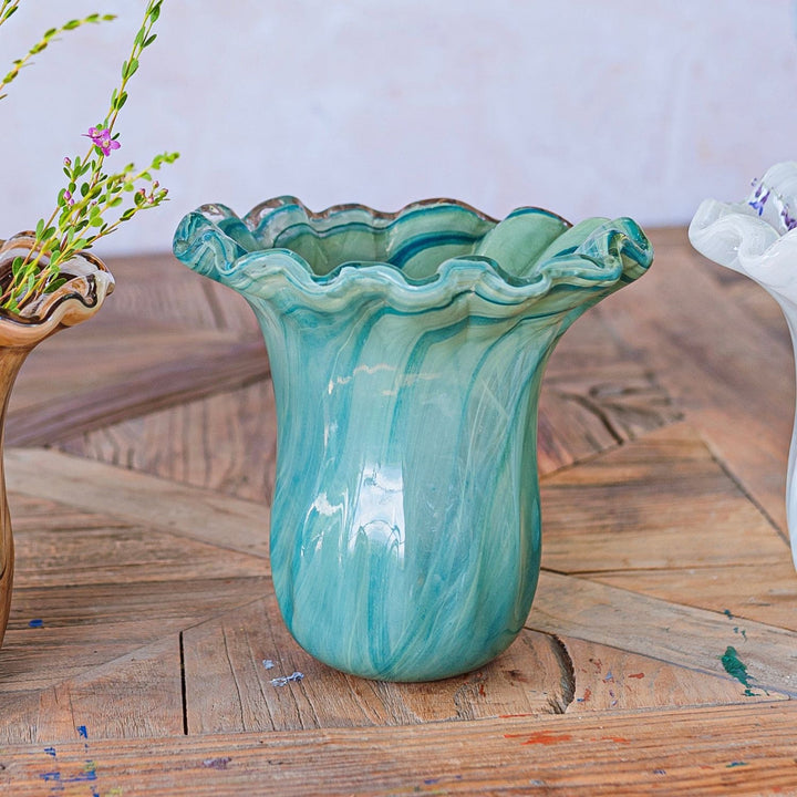 Onda Glass Tulip Vase