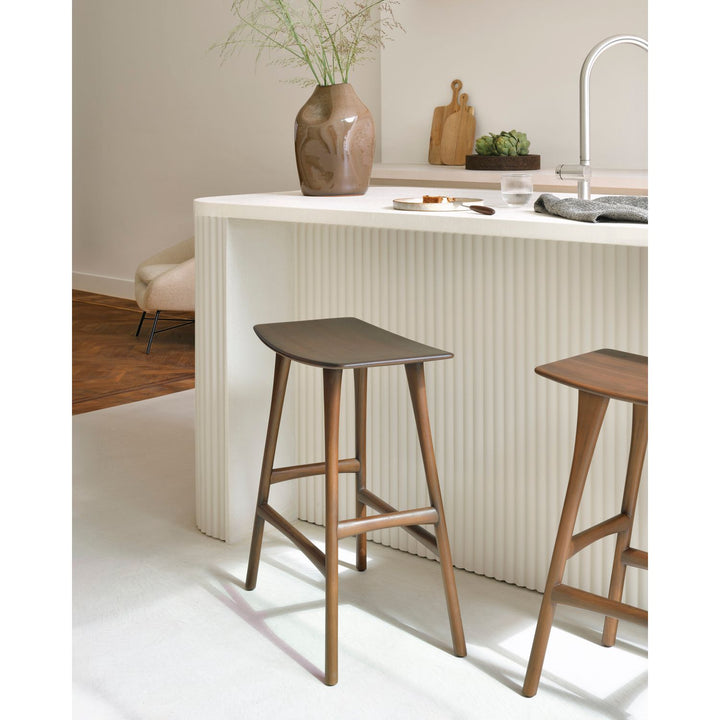Osso Stool - lifestyle
