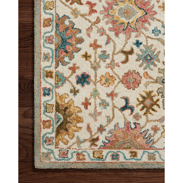 Loloi Padma Ivory / Multi 3'-6" x 5'-6" Accent Rug