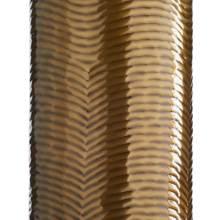 Sterlingford Floor Lamp - Black