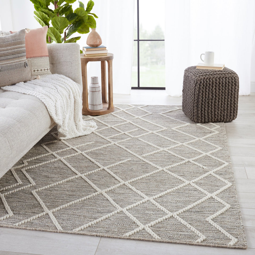 Jaipur Living Moab Natural Geometric Gray/ Ivory Area Rug (5'X8')