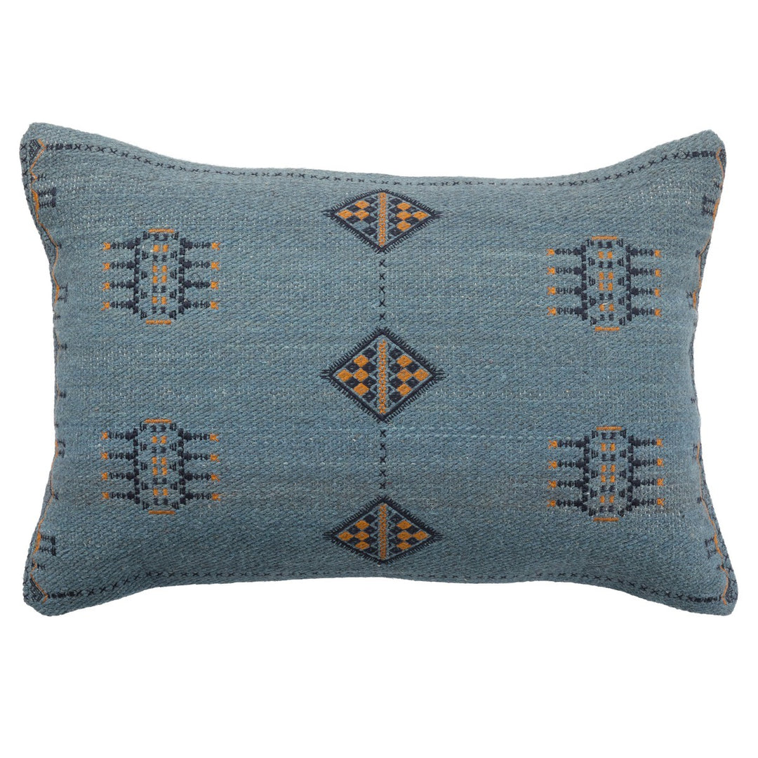 Jaipur Living Tanant Tribal Dark Blue/ Gold Pillow Cover (16"X24" Lumbar)