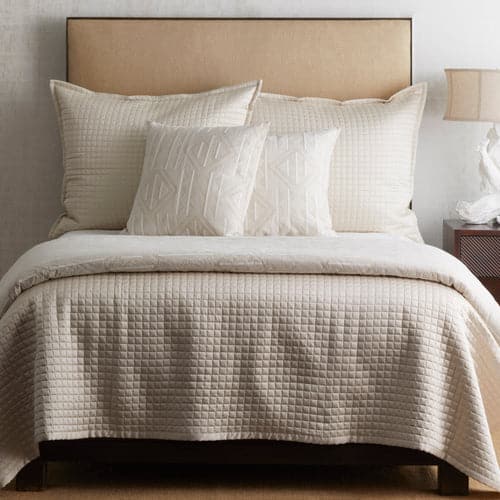 Prestige Throw-Ann Gish-ANNGISH-THPSK-NAT-Bedding-3-France and Son