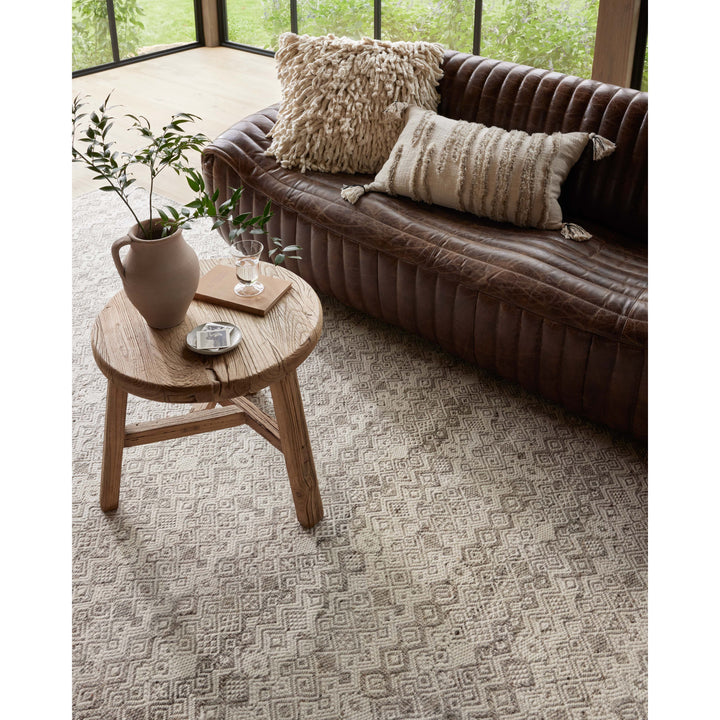 Loloi Raven Dove / Ivory 7'-9" x 9'-9" Area Rug