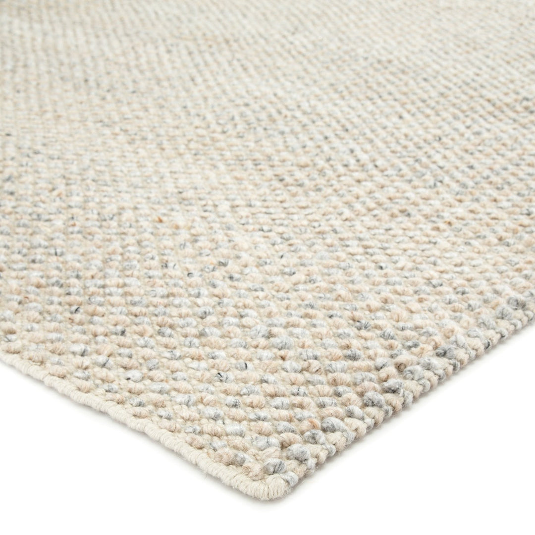 Jaipur Living Crispin Indoor/ Outdoor Solid Ivory/ Gray Area Rug (5'X8')