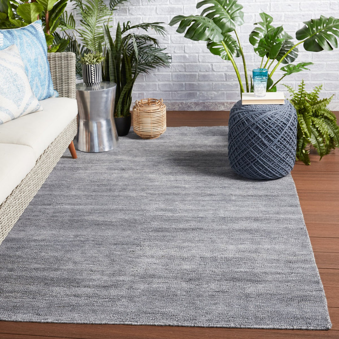 Jaipur Living Limon Indoor/ Outdoor Solid Gray/ Blue Runner Rug (3'X10')