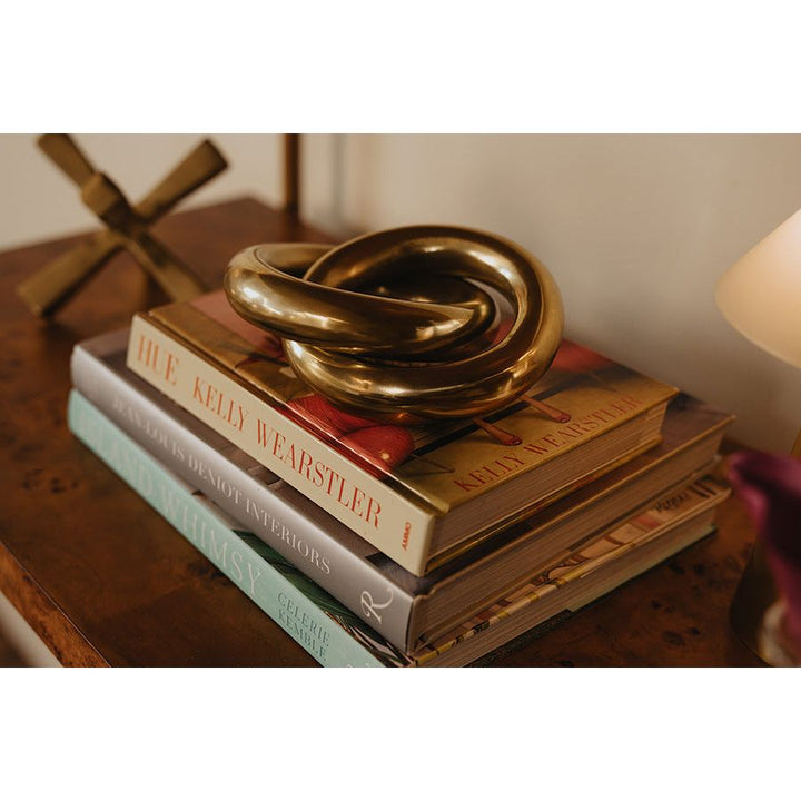 Decorative Objects Circle Link Object In Shiny Brass Finish