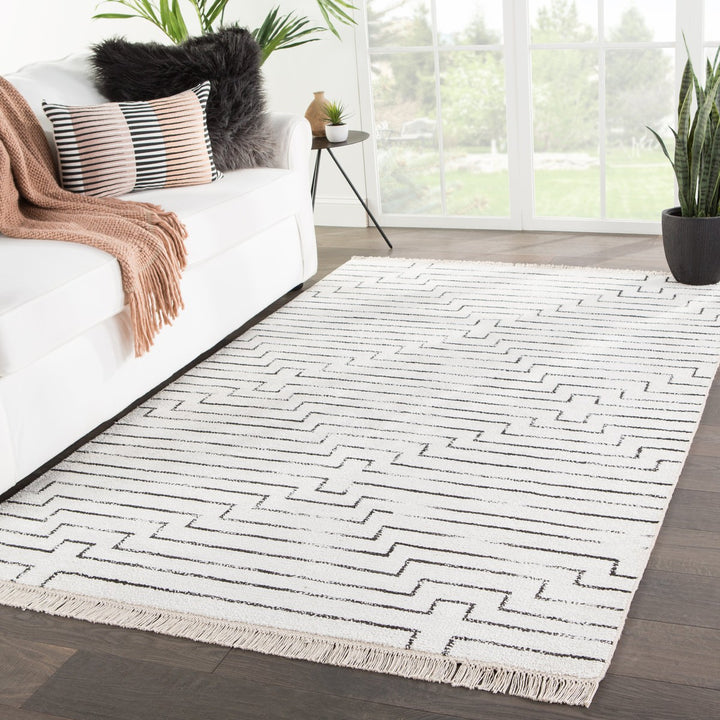 Jaipur Living Alloy Handmade Geometric White/ Black Runner Rug (2'6"X12')