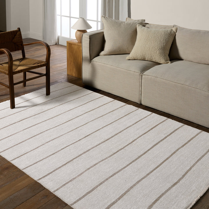 Vibe by Jaipur Living Ryn Powerloomed Stripped Area Rug (4'x6')