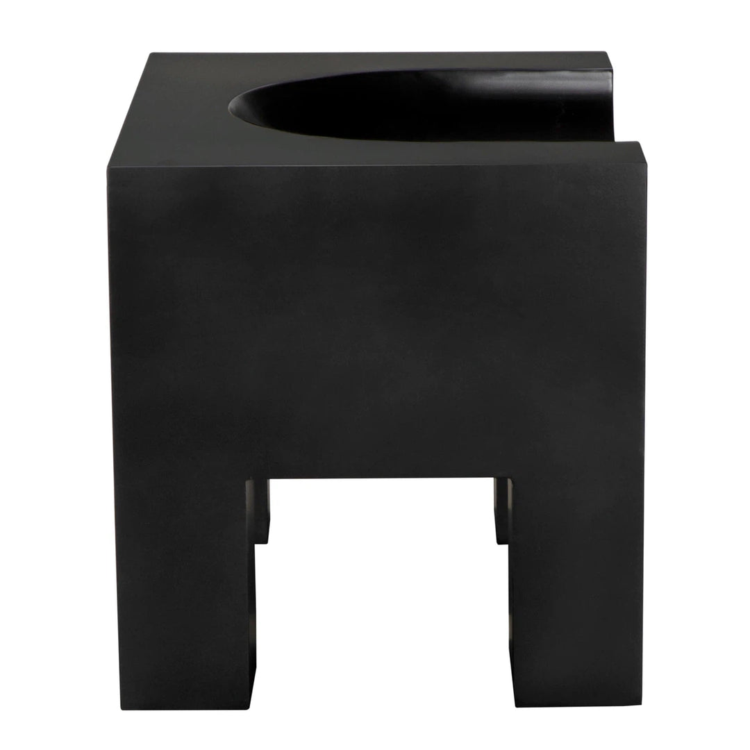 Thron Chair - Matte Black