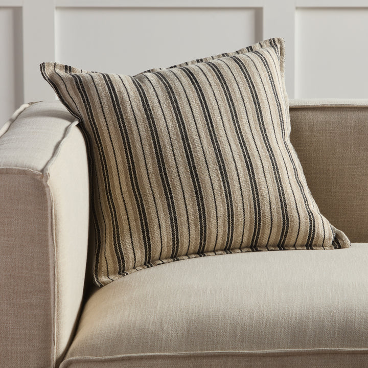 Jaipur Living Lucien Striped Dark Brown/ Cream Pillow Cover (20" Square)