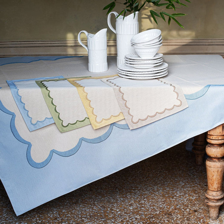 Tavola Scalloped Tablecloth