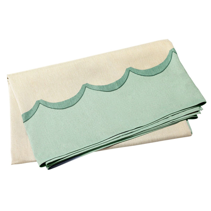 Tavola Scalloped Tablecloth