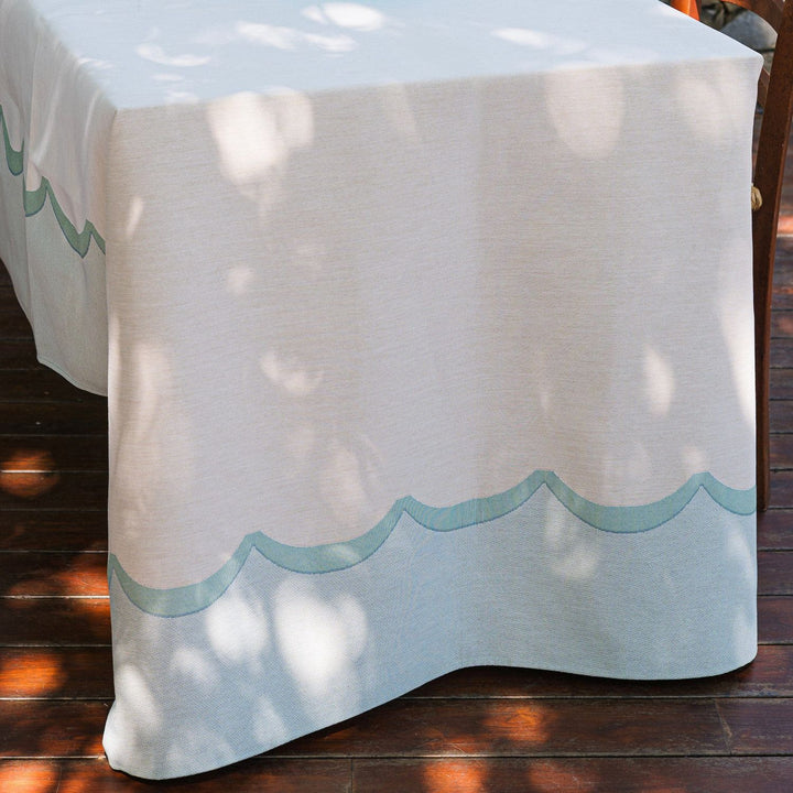 Tavola Scalloped Tablecloth