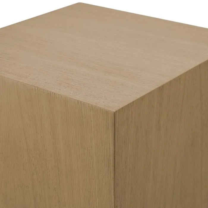 Column Grant M oak veneer