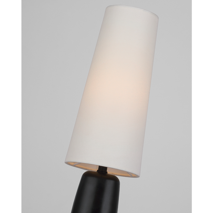 Daisy Medium Table Lamp