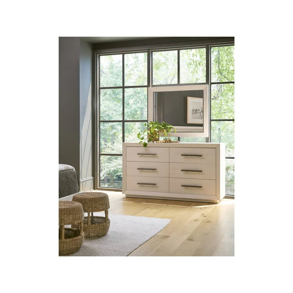 Shoreline Dresser