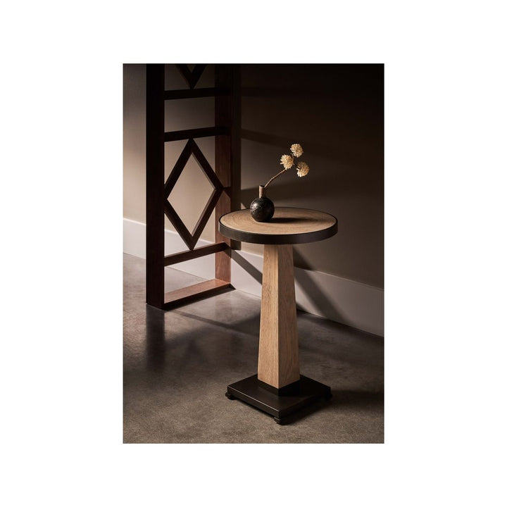 Canyon Spot Table