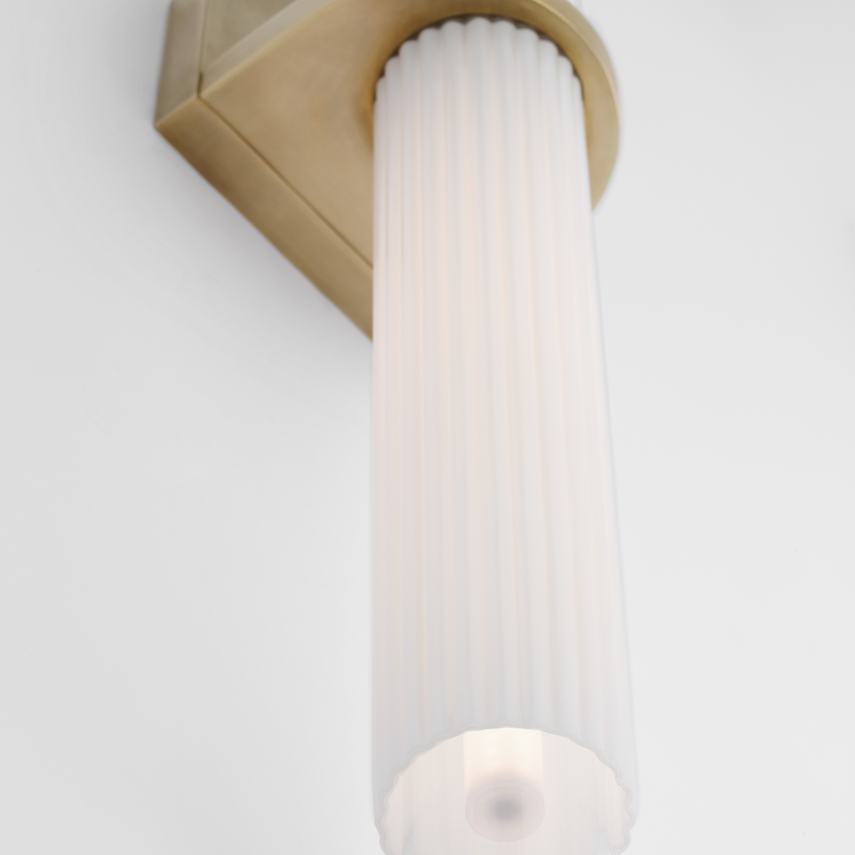 Arlo 20" Sconce