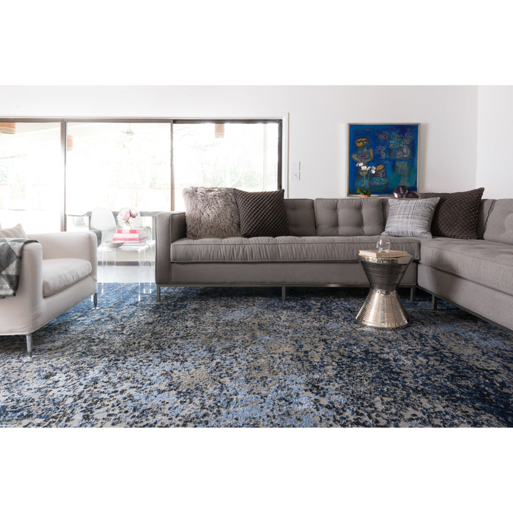 Loloi Viera Grey / Navy 2'-5" x 7'-7" Runner Rug