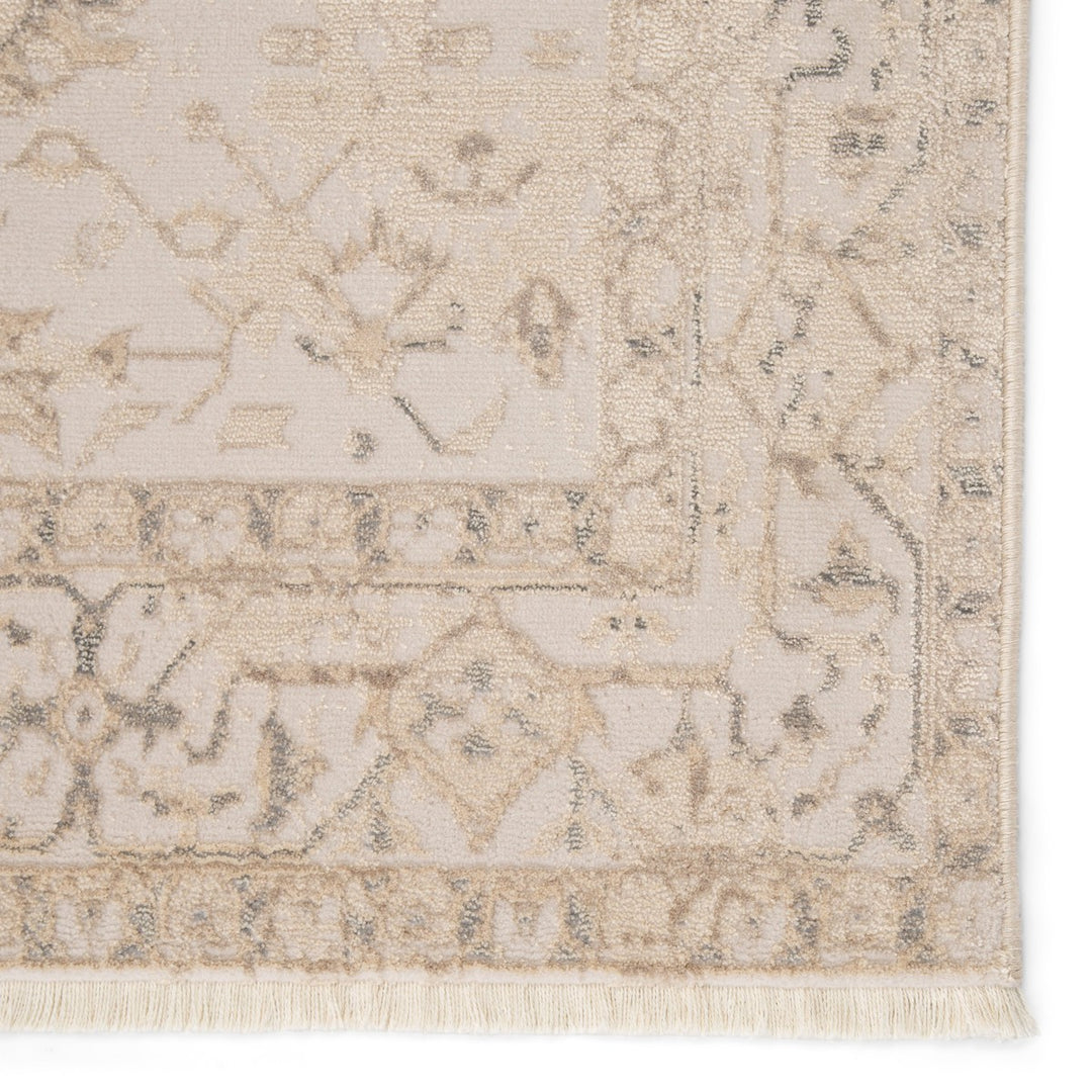 Jaipur Living Lucien Medallion Cream/ Light Gray Area Rug (5'X7'6")