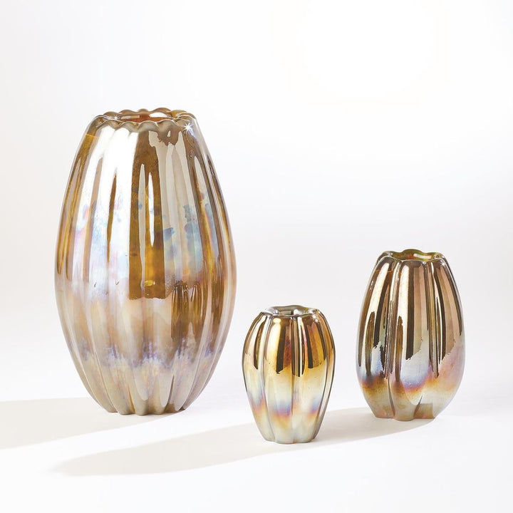 Vases Ribbed Vase-Irys Gelp-Med